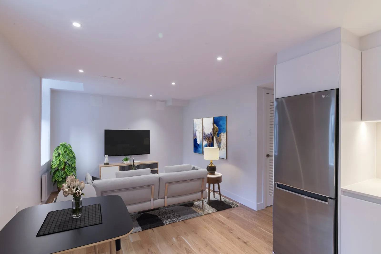 2045 Lambert-Closse — photo 3 of 6