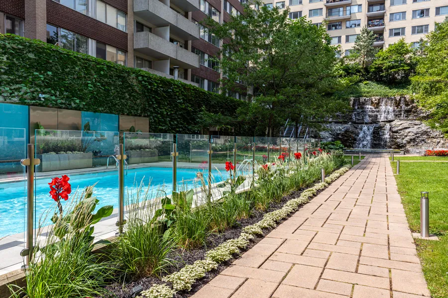 Le Parc — photo 9 of 14