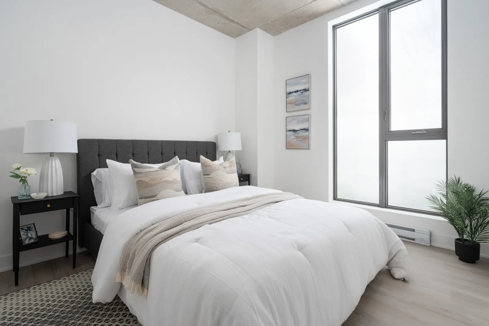 170 Rene-Levesque — photo 8 of 13