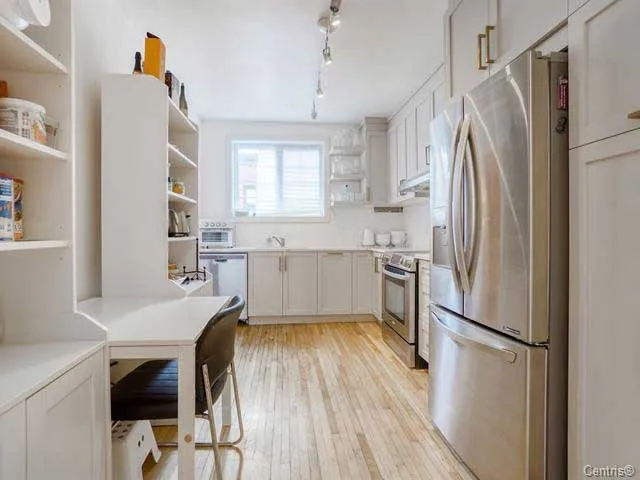 4610 Grand Boul. — photo 3 of 12