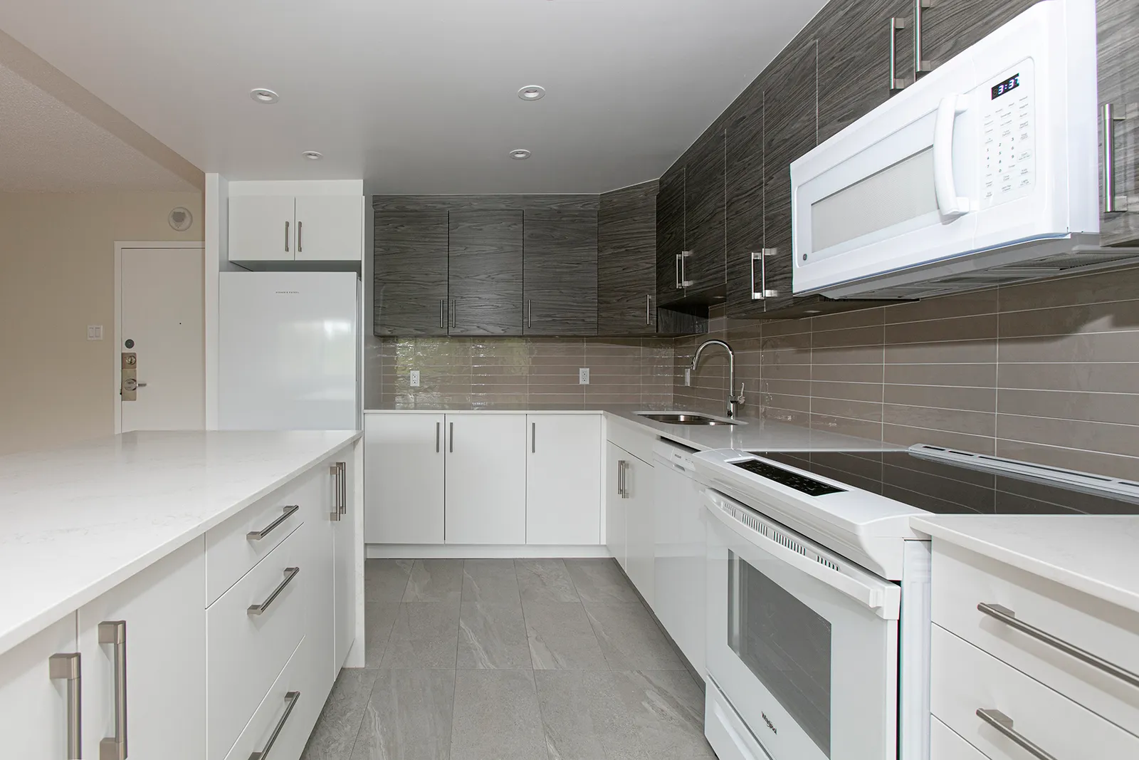 Willowdale — photo 5 of 12