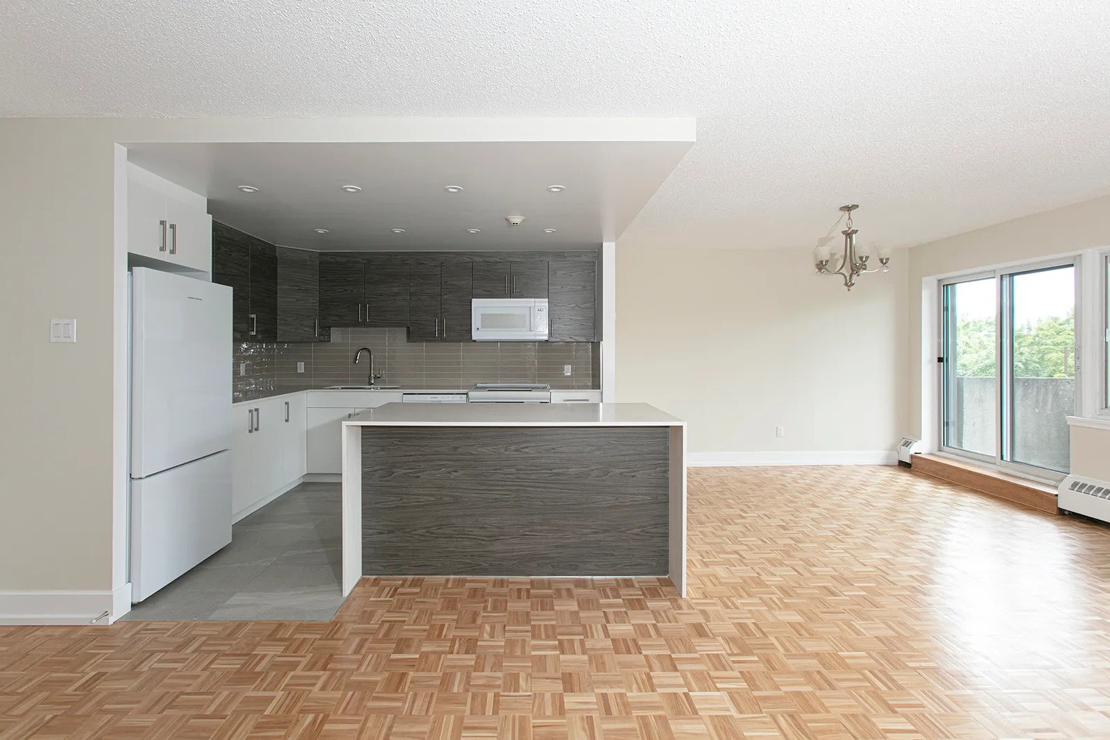 Willowdale — photo 3 of 12