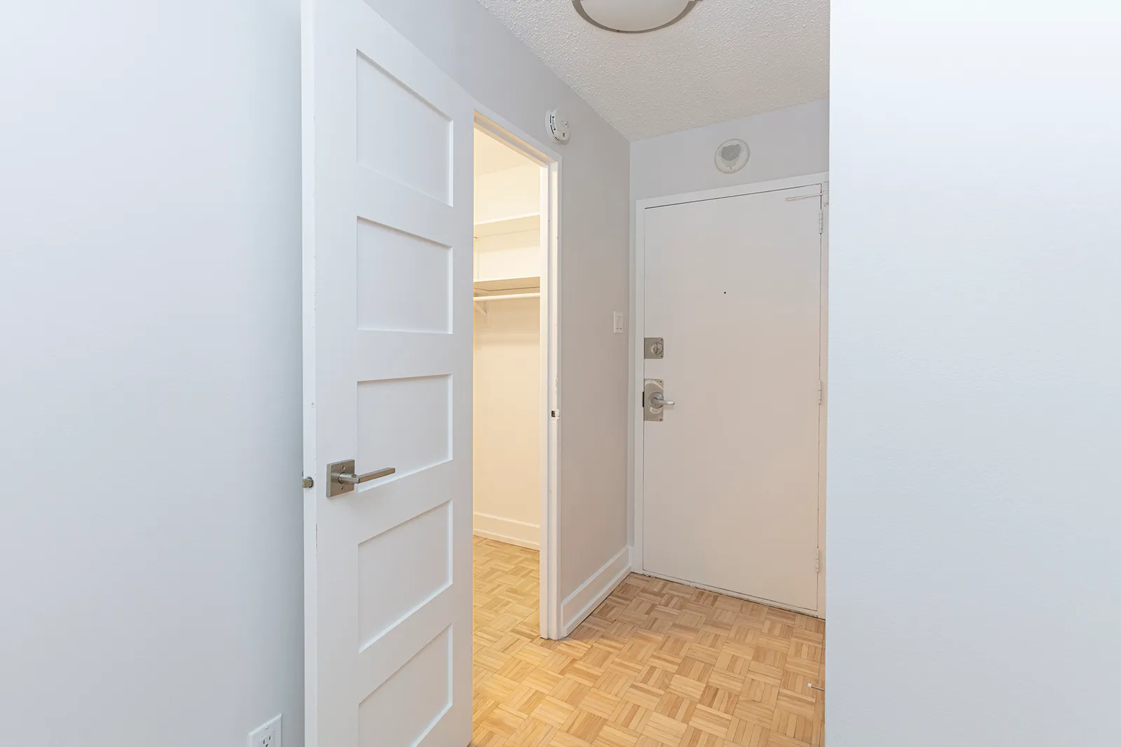 Willowdale — photo 10 of 12