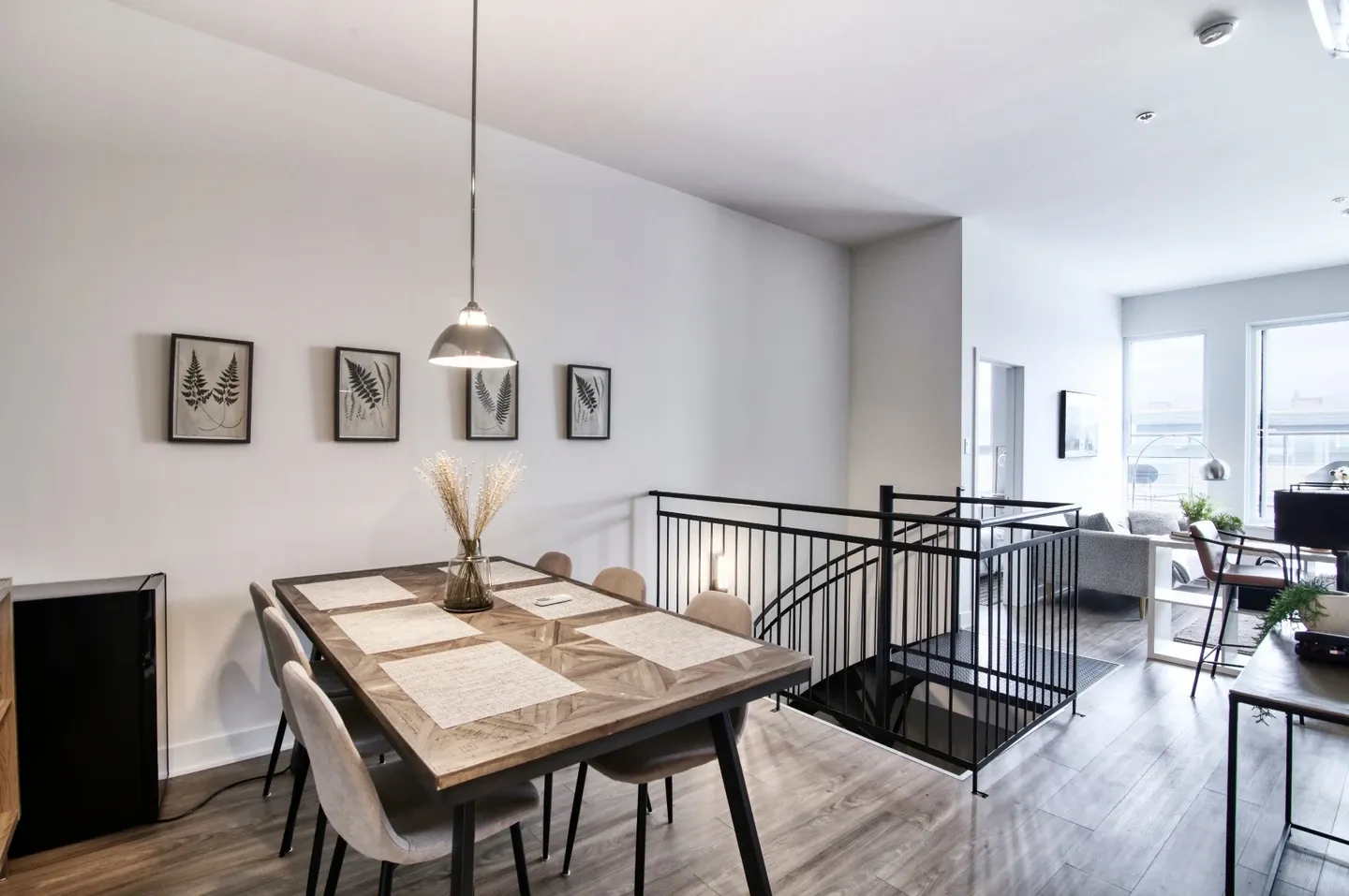 9675 Papineau — photo 5 of 12