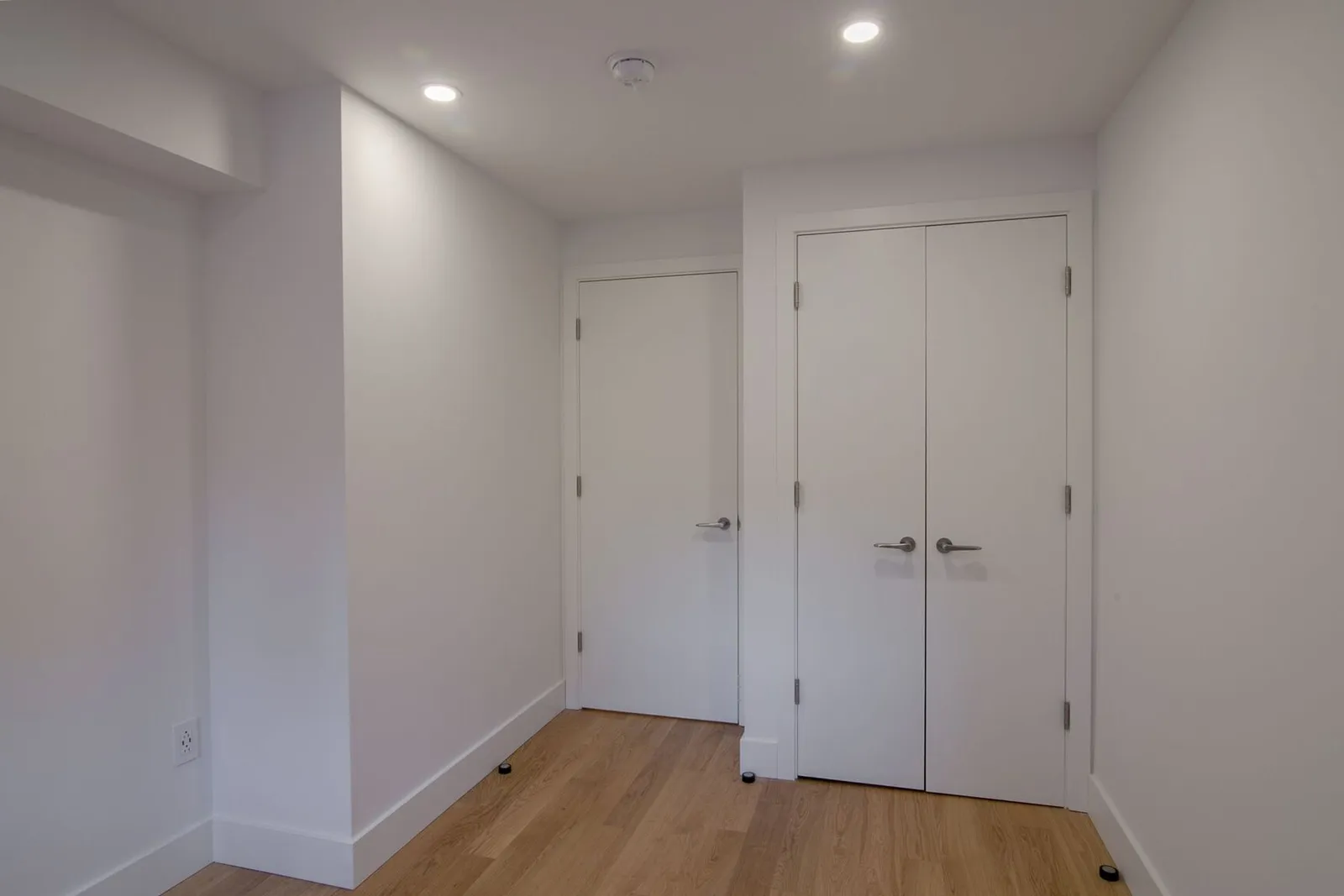 3421 Rue Drummond — photo 16 of 20