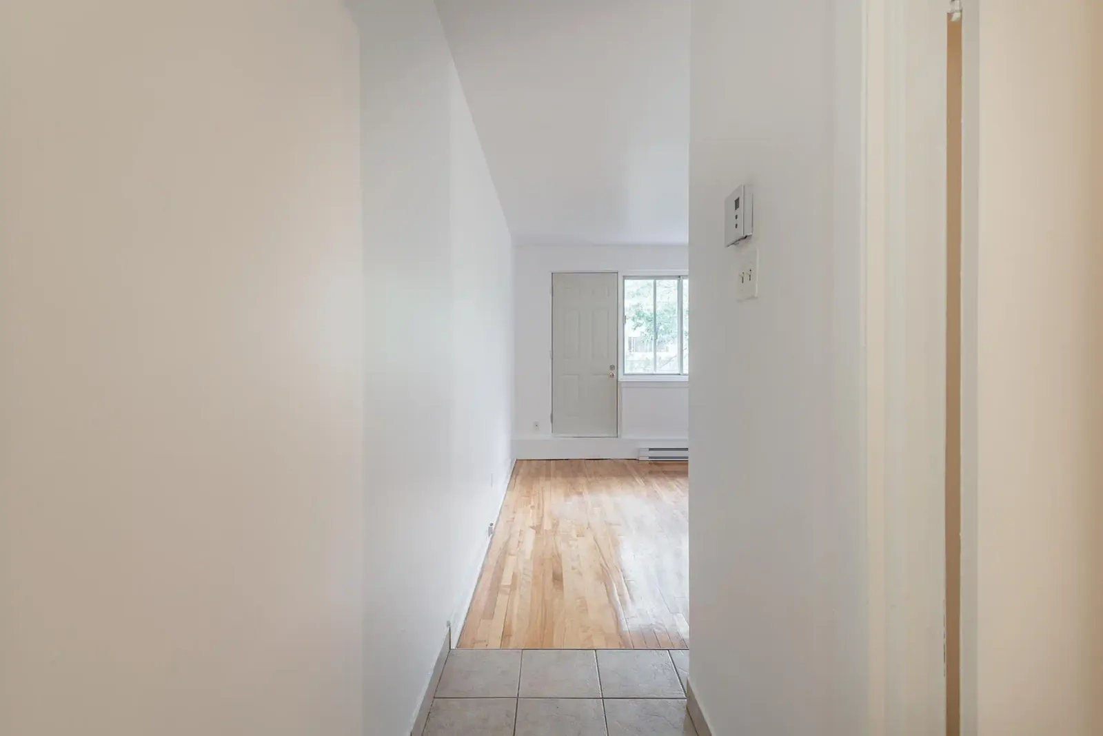 3466 Aylmer — photo 6 of 7