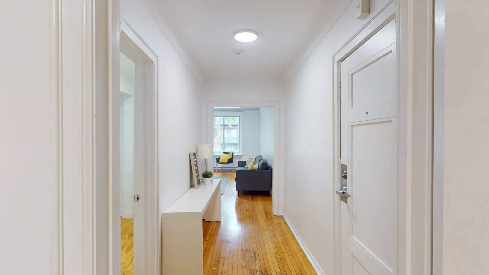 5881 Monkland — photo 10 of 10