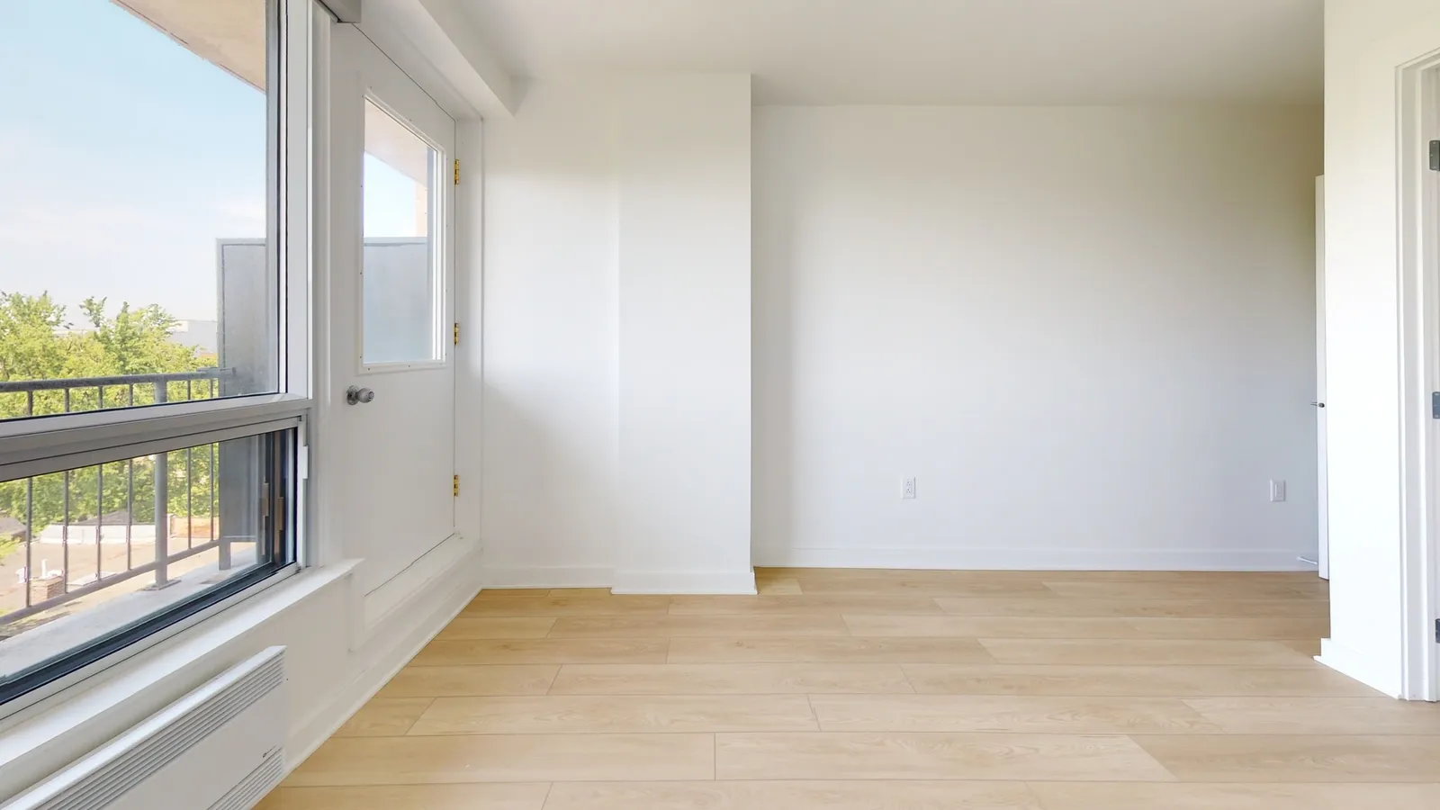 5120 Earnscliffe — photo 8 of 17