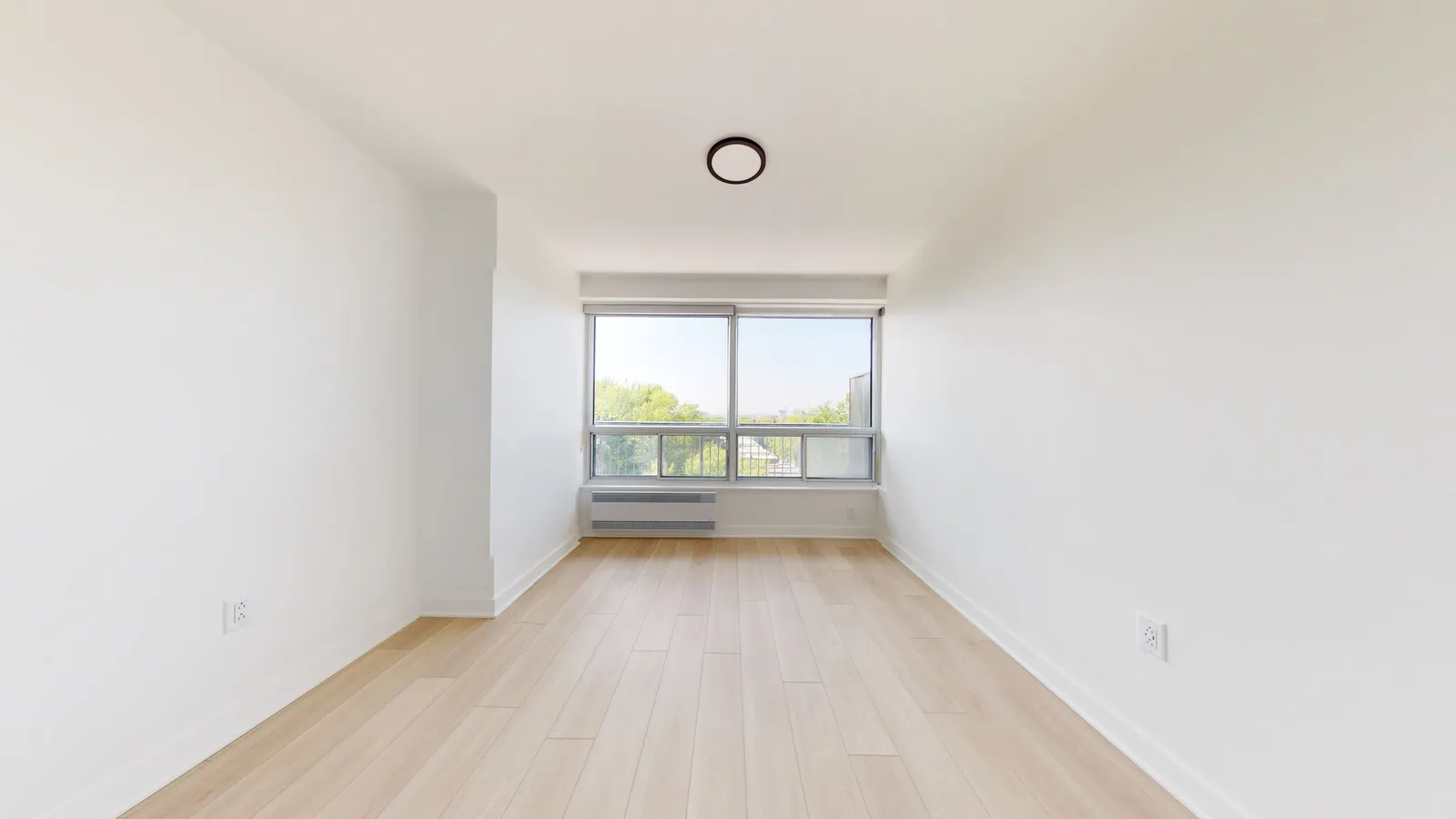 5120 Earnscliffe — photo 4 of 17