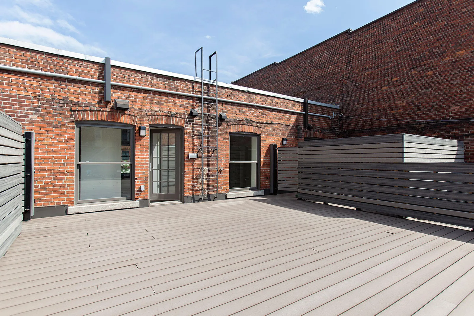 Pierce Bulding — photo 17 of 17
