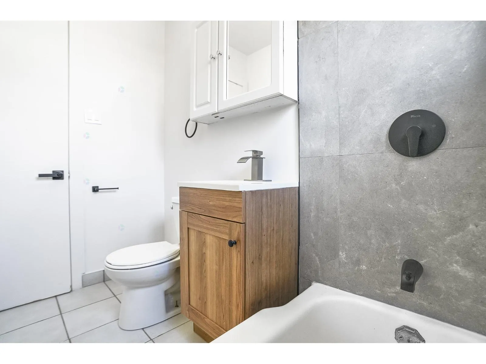 27 Imelda-Millette — photo 10 of 14